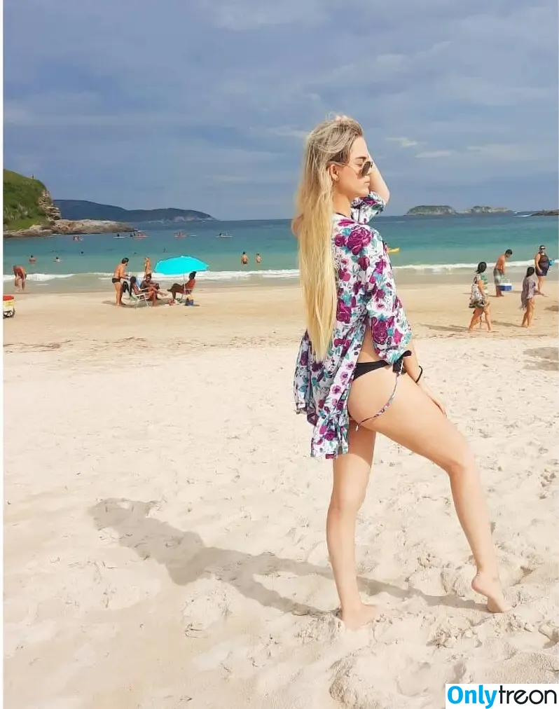 Gabriele Oliveira голая photo #0055 (gabiboliveira / gabiooliveiraa)
