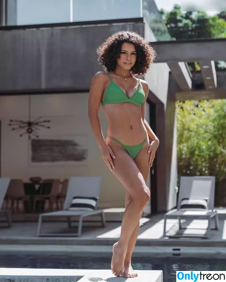Gabriella Saraivah nude photo #0195 (gabriellasaraivah)
