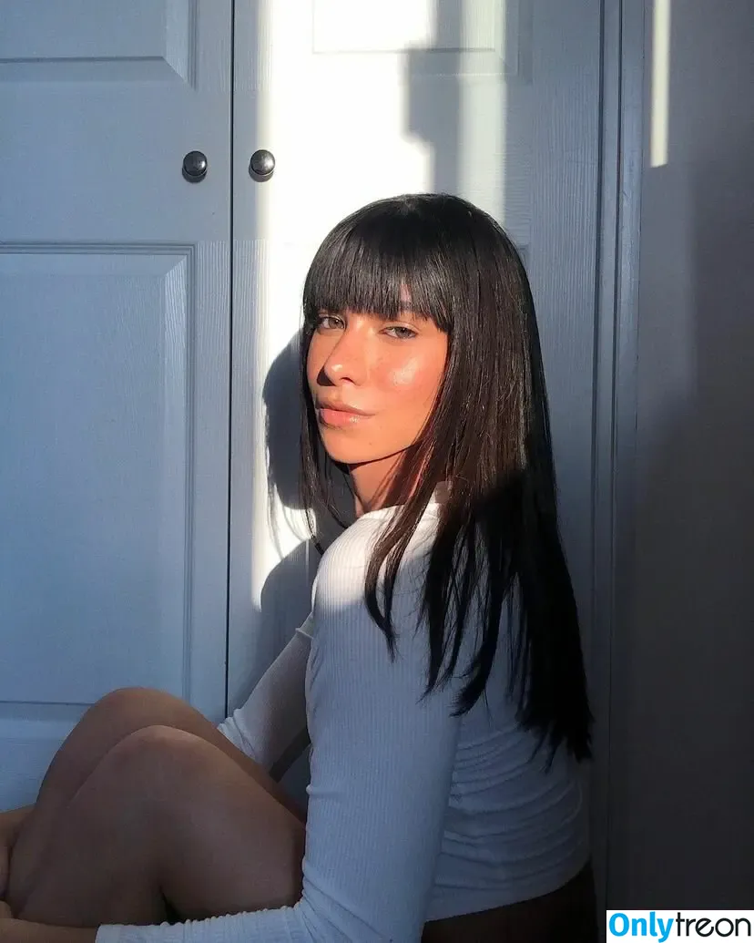 Gabrielle M nude photo #0015 (gabriellefmaya)