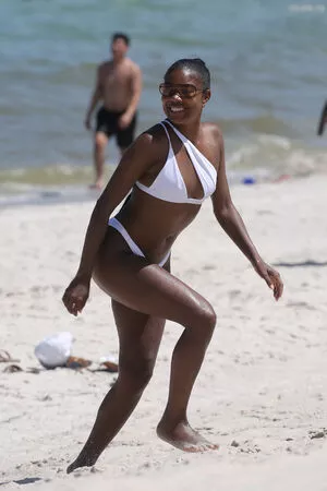 Gabrielle Union / gabunion / itsgabrielleu фото голая #0149