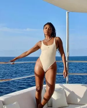 Gabrielle Union / gabunion / itsgabrielleu фото голая #0259
