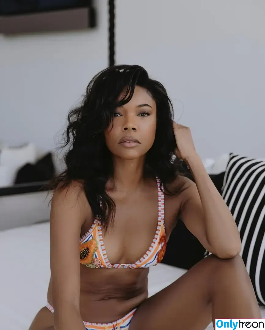 Gabrielle Union nude photo #0336 (gabunion / itsgabrielleu)