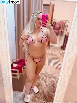 Gabyzinhasexyvip nude photo #0017