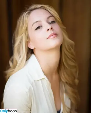 Gage Golightly / gage_golightly_ nude photo #0001