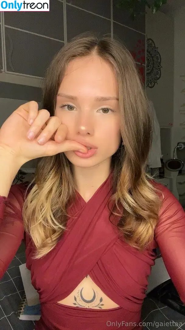 gaiettaa nude photo #0033 (gaiettaa_)