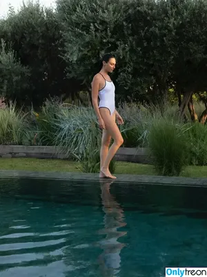 gal_gadot / inked_hriss nude photo #3206