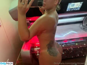 Galacticawh0re /  / a_.rxx / galacticaawhore nude photo #0024