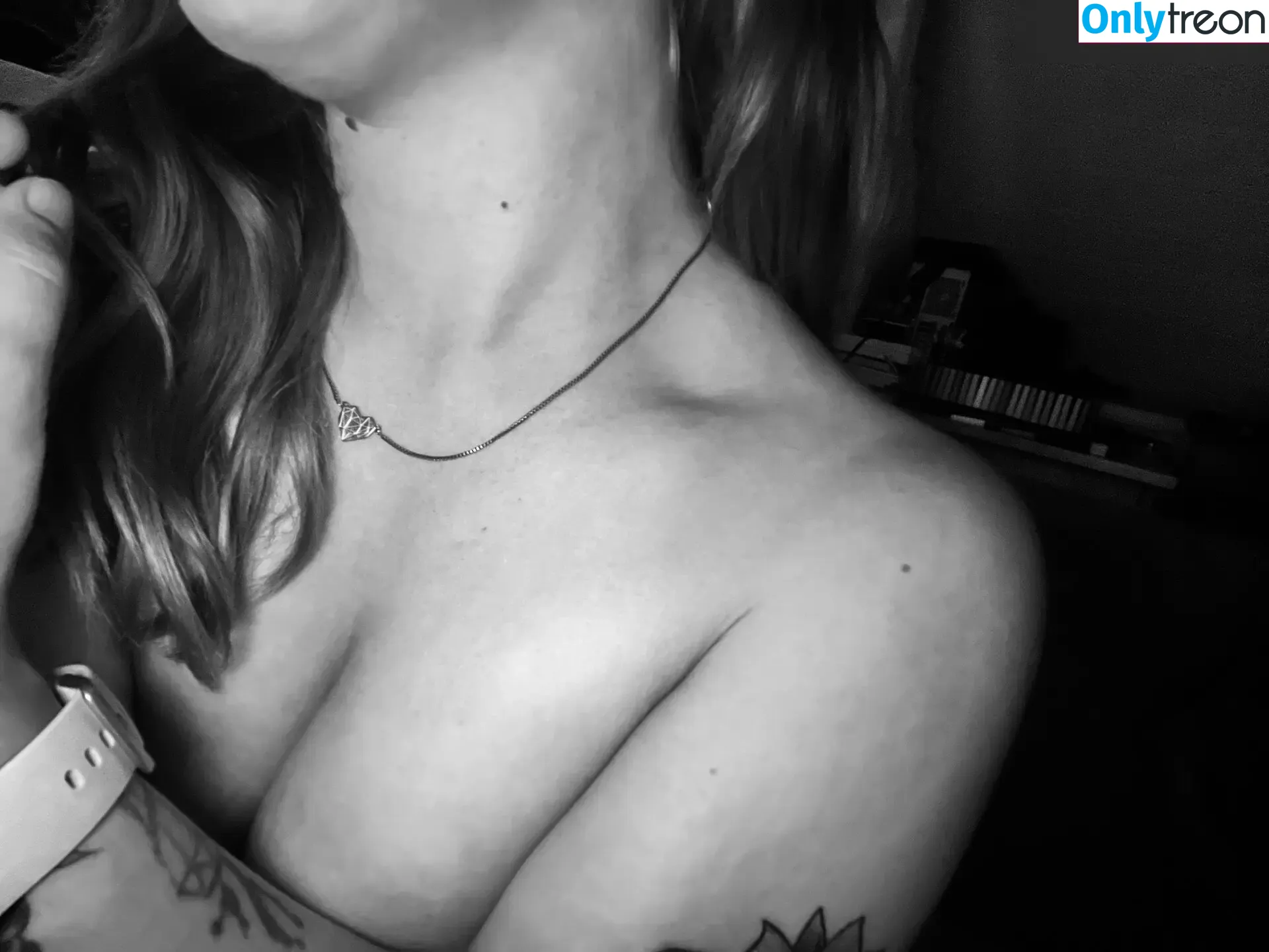 Galaxienwolf nude photo #0044 (Galaxienwolf)