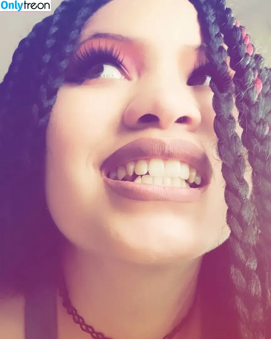 GanjaGoddess ASMR nude photo #0001 (Devvi / ganjagoddessasmr)
