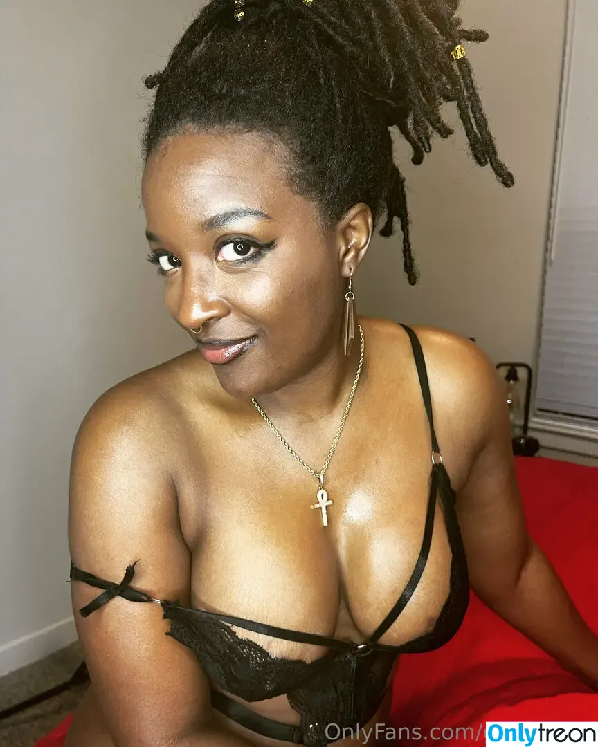 geishanoir nude photo #0005 (the_geisha_noir)