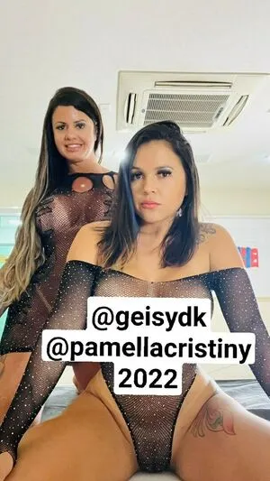 Geisy Dk / Amiga da pampam / geisyarruda / geisydk nude photo #0003