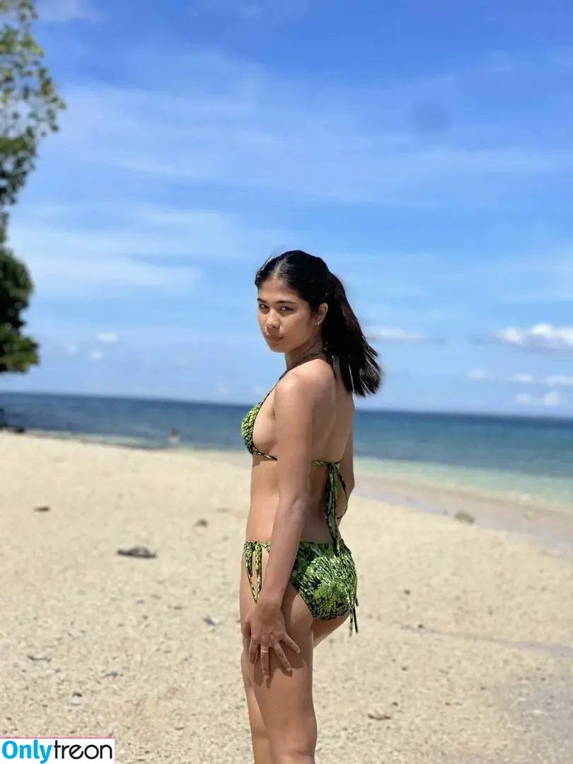 Gelly Bea Isorena nude photo #0007 (gellybea_29)