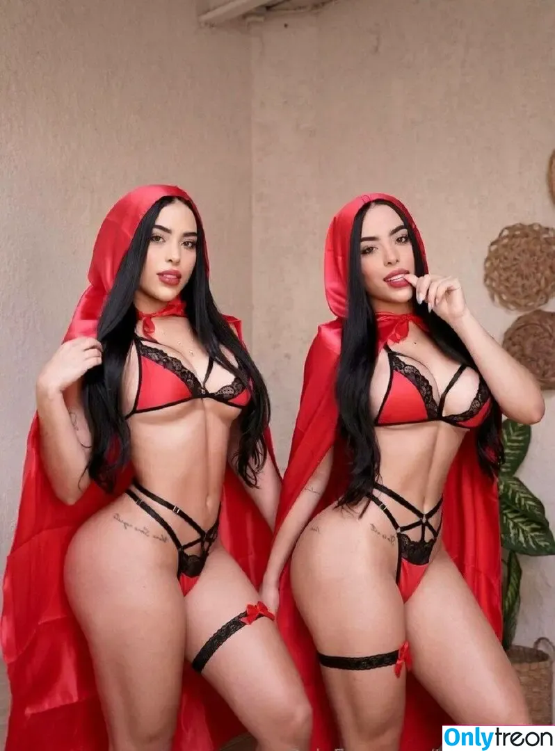 Gêmeas Abello nude photo #0032 (valentinaabello)