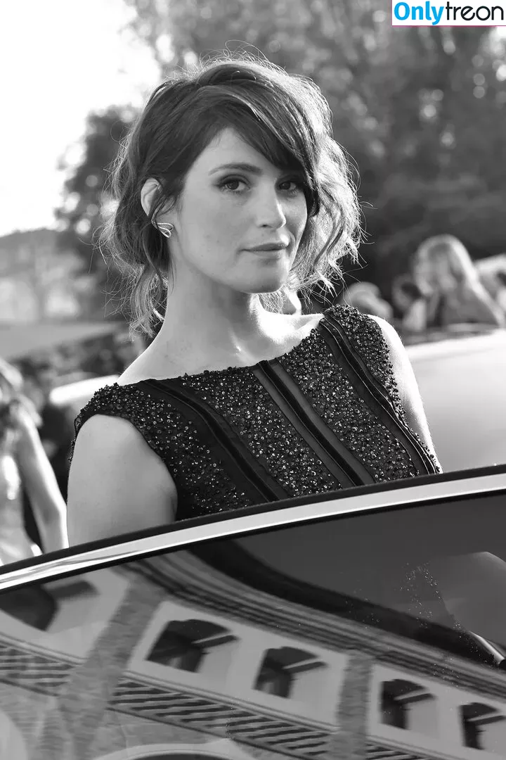 Gemma Arterton голая photo #0133 (gemmaartertonitalia)