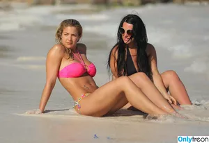 Gemma Atkinson / MissGAtkinson / glouiseatkinson фото голая #0960