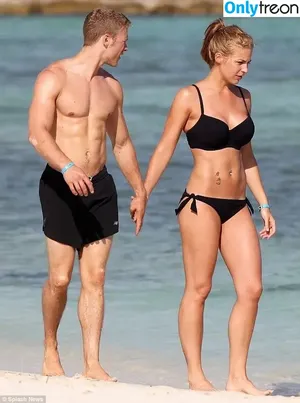 Gemma Atkinson / MissGAtkinson / glouiseatkinson nude photo #1093
