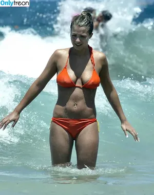 Gemma Atkinson / MissGAtkinson / glouiseatkinson фото голая #1136
