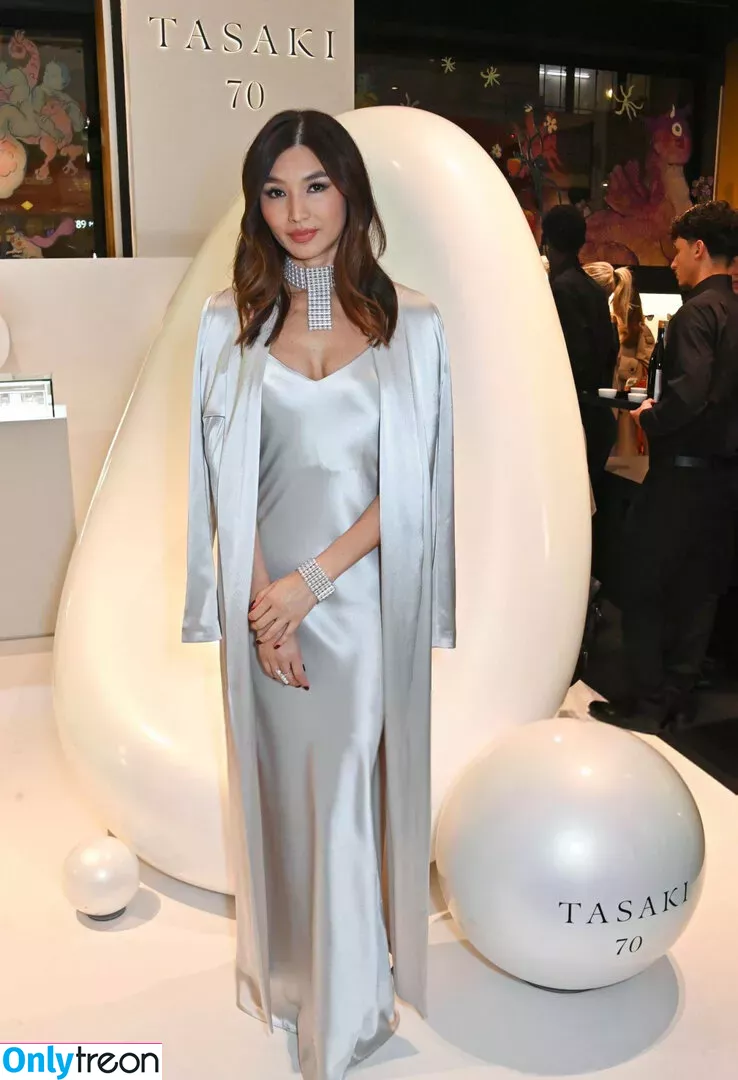 Gemma Chan голая photo #0130 (gemma_chan / gemmachan)