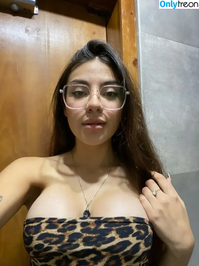 gemmastr nude photo #0007 (gemmaa.str)