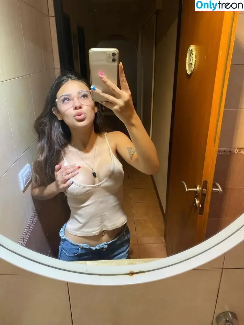 gemmastr nude photo #0041 (gemmaa.str)