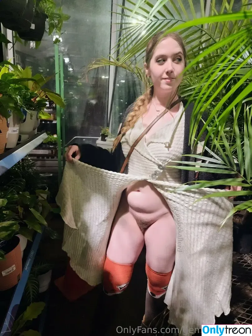 gemsbokafterd nude photo #0056 (m0chacookie)