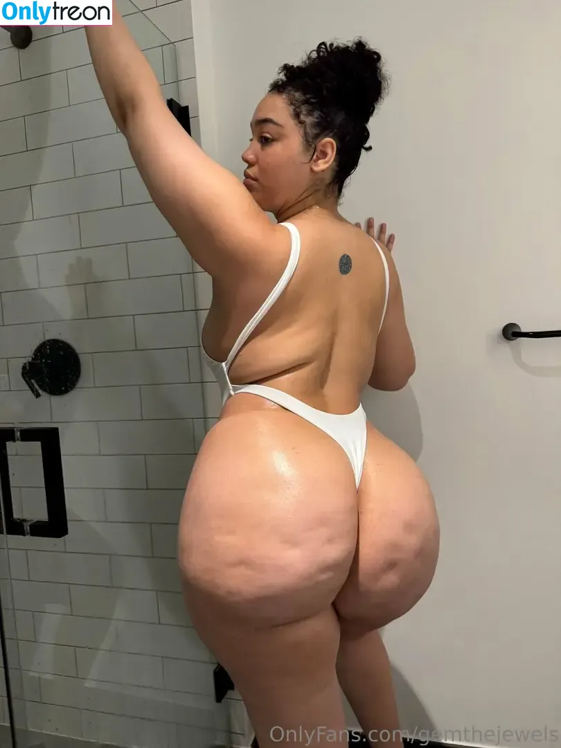 gemthejewels nude photo #0216 (gymthejewels)