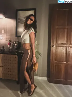 Genesis Rodriguez / genesis.x01 / genirodriguez nude photo #0042