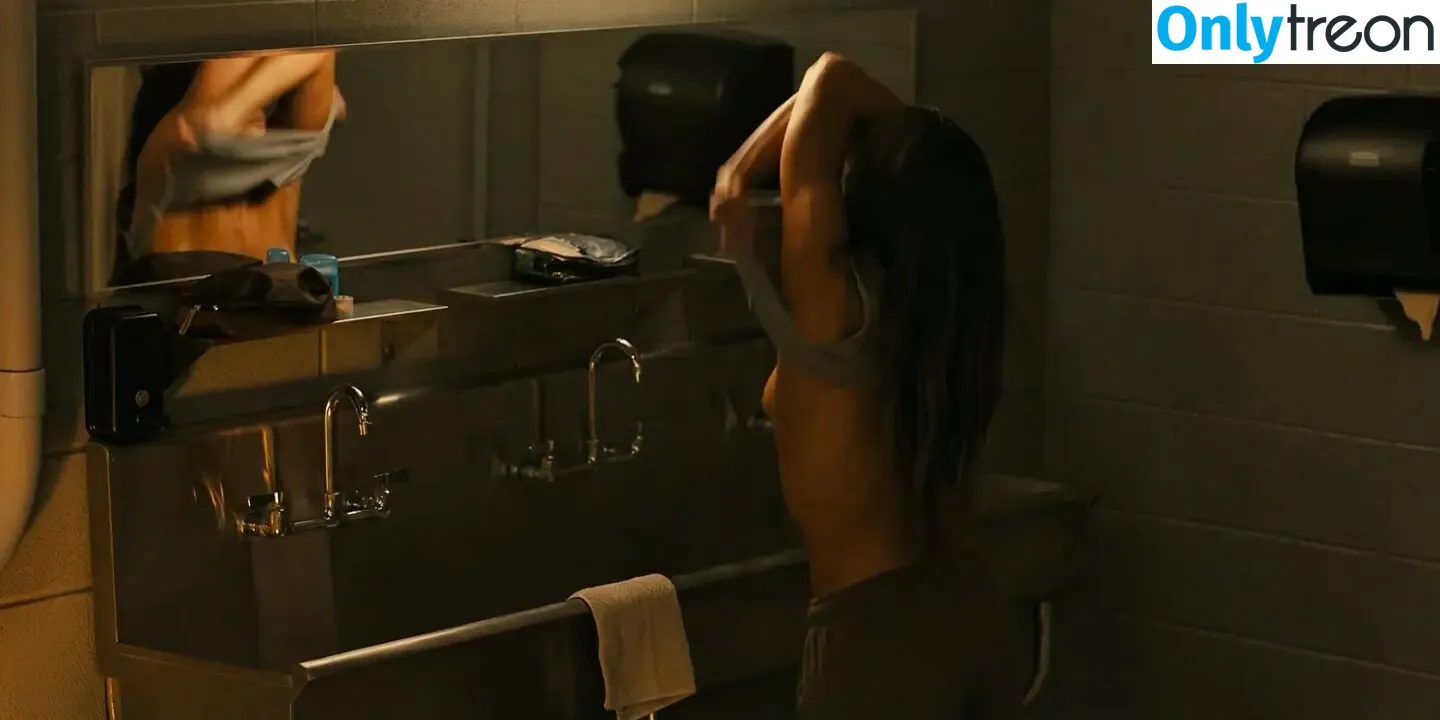 Genesis Rodriguez nude photo #0027 (genesis.x01 / genirodriguez)