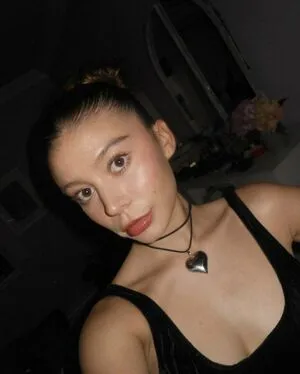 Genevieve Hannelius / ghannelius nude photo #0012