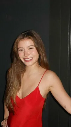 Genevieve Hannelius / ghannelius nude photo #0021