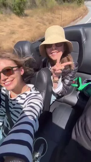 Genevieve Hannelius / ghannelius nude photo #0133