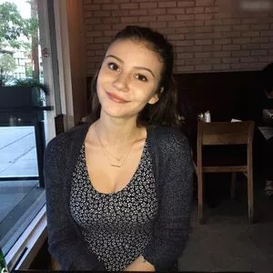 Genevieve Hannelius / ghannelius nude photo #0146