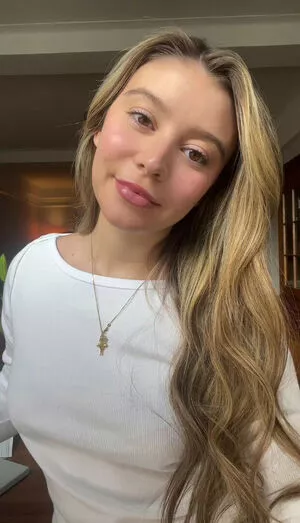 Genevieve Hannelius / ghannelius фото голая #0231