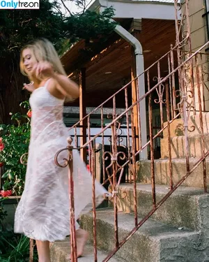 Genevieve Hannelius / ghannelius nude photo #0442