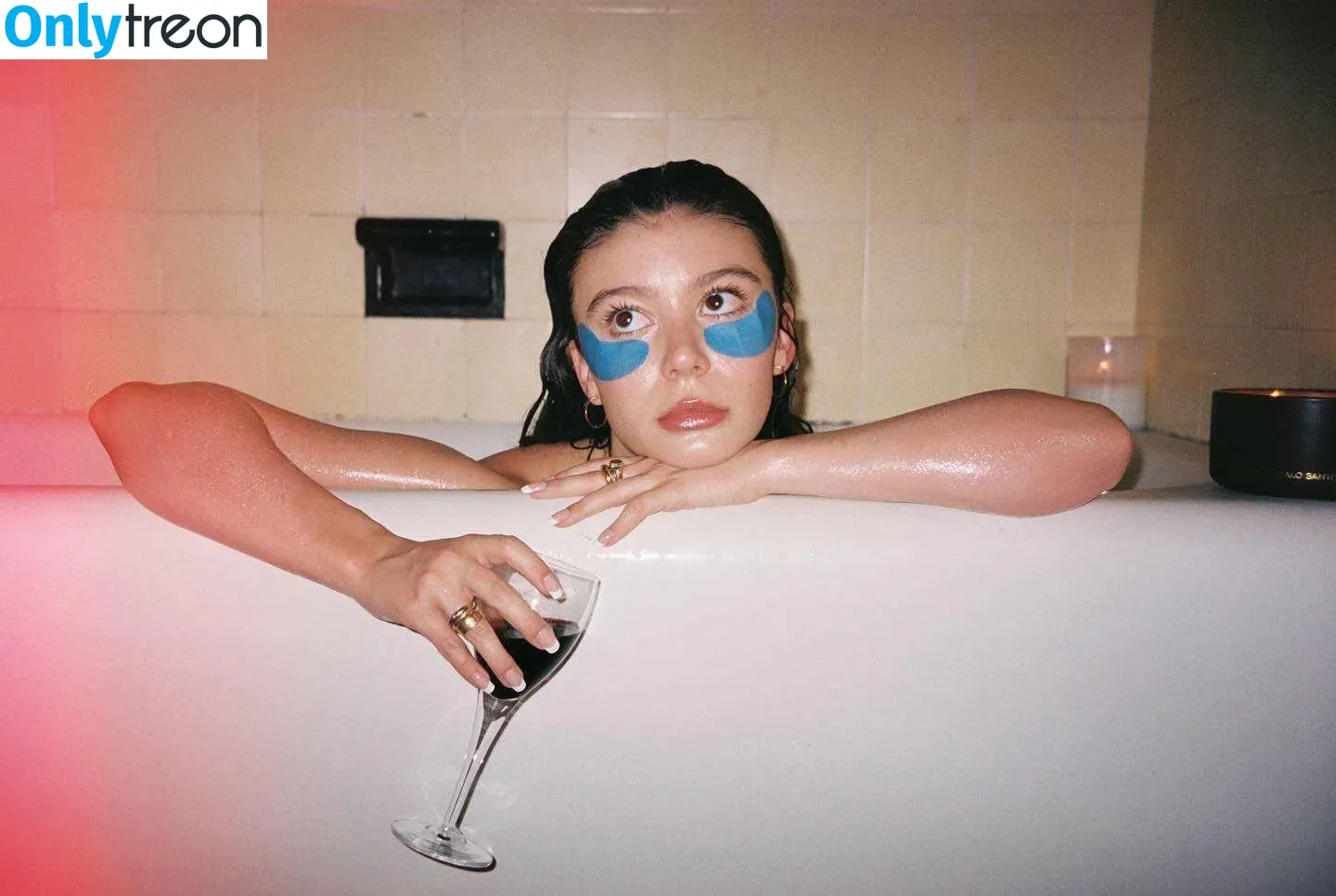 Genevieve Hannelius nude photo #0017 (ghannelius)