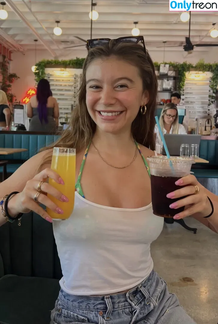 Genevieve Hannelius nude photo #0035 (ghannelius)