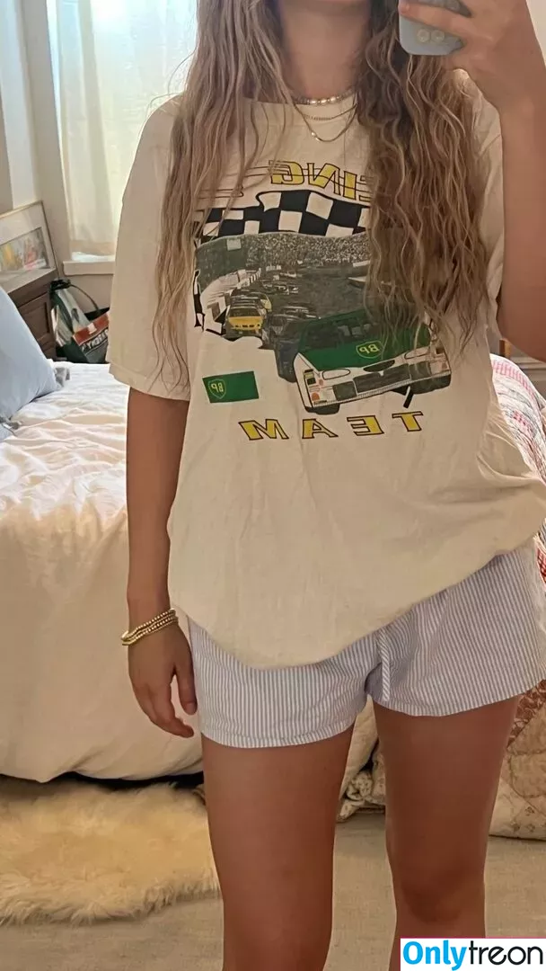 Genevieve Hannelius голая photo #0190 (ghannelius)
