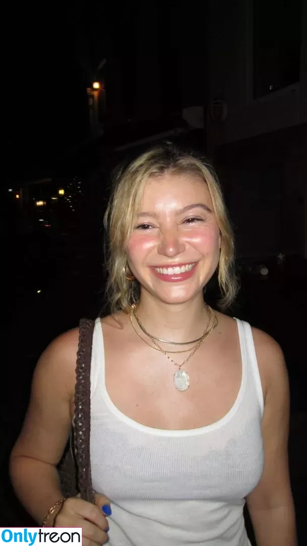 Genevieve Hannelius голая photo #0193 (ghannelius)