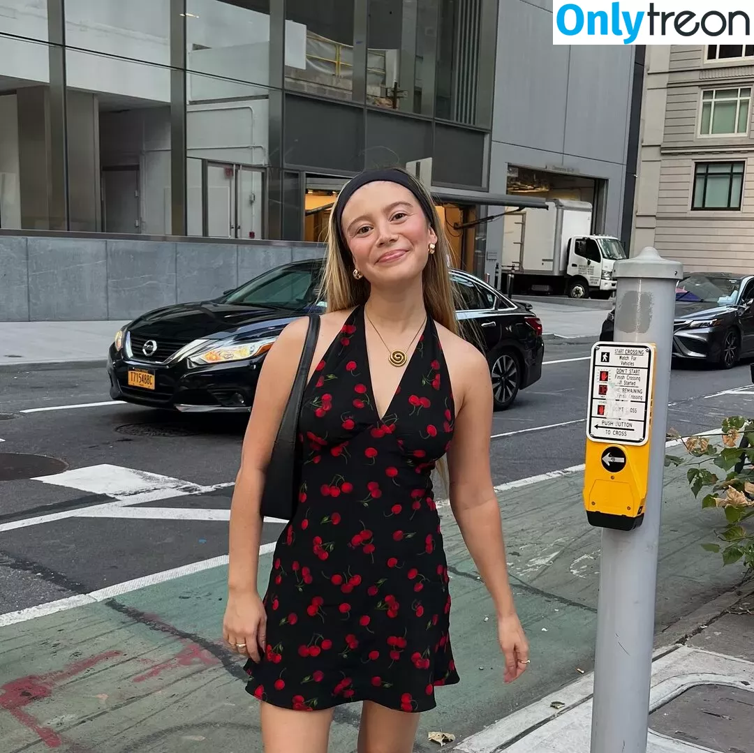 Genevieve Hannelius голая photo #0270 (ghannelius)