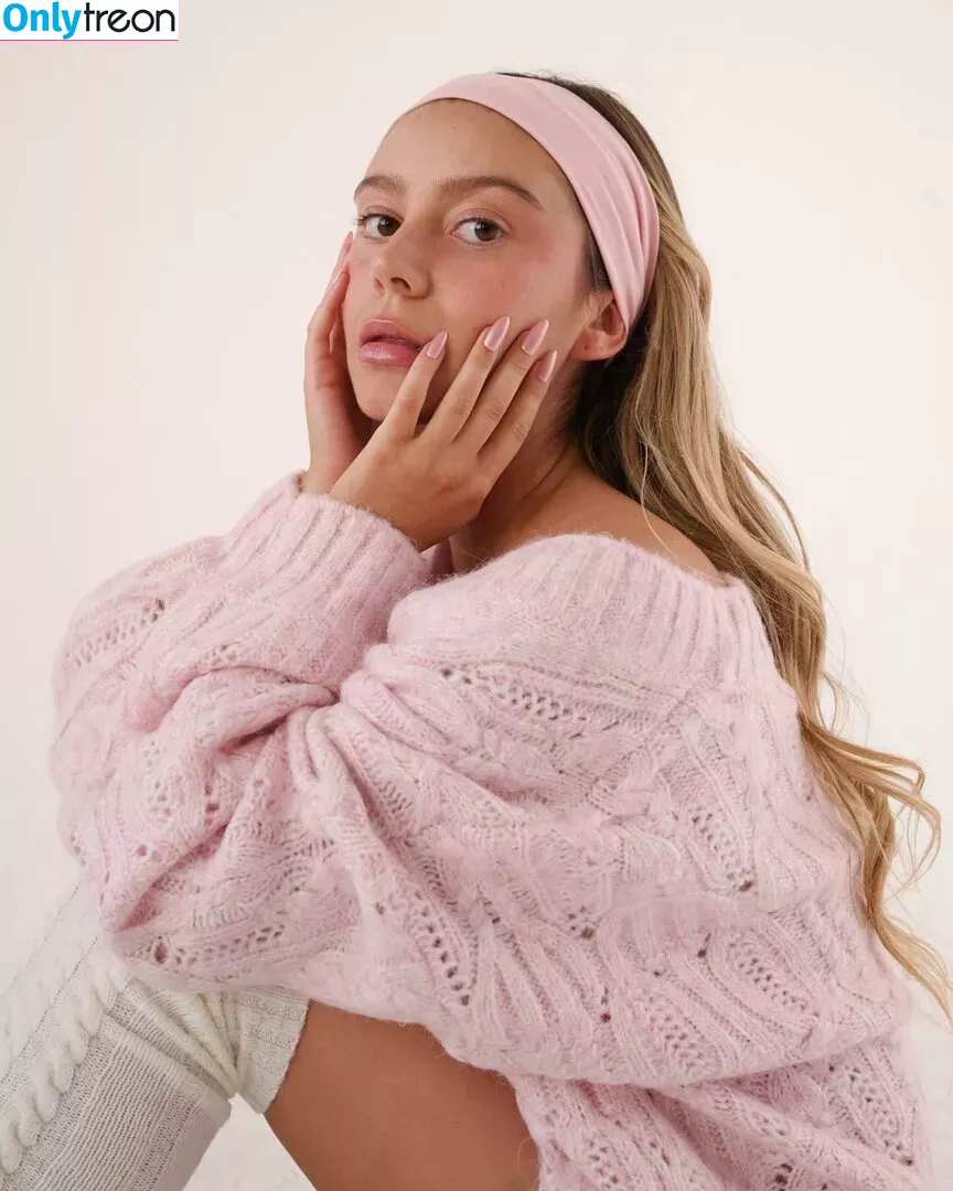 Genevieve Hannelius голая photo #0273 (ghannelius)