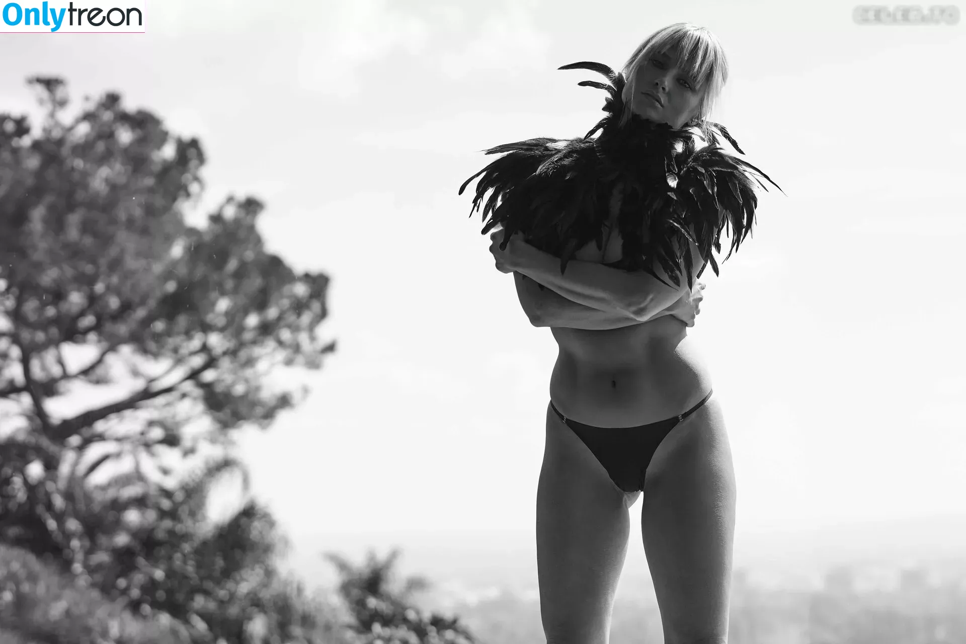 Genevieve Morton nude photo #0466 (genevievemorton)