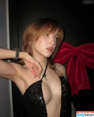  nude photo #0008