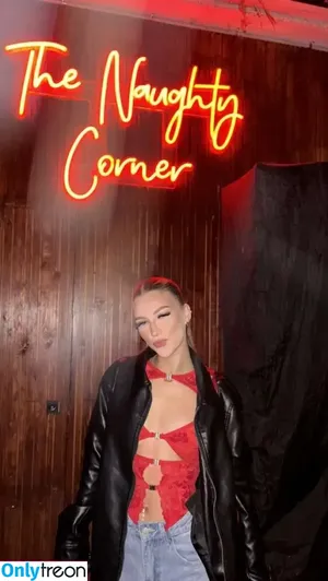 Georgia_Brooksss / @georgia_brooksss / pinuppeach nude photo #0040