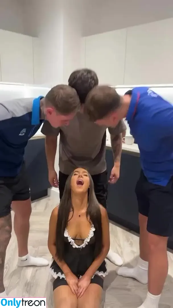 Georgia Pridding nude photo #0014 (georgiapridding)