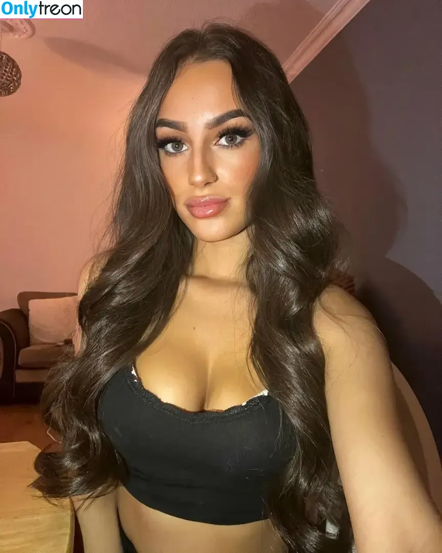 Georgia Pridding nude photo #0022 (georgiapridding)