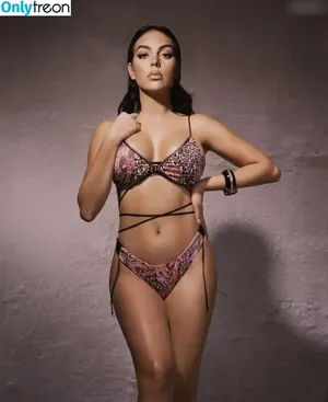 Georgina Rodriguez Hernández / georginagio nude photo #0002