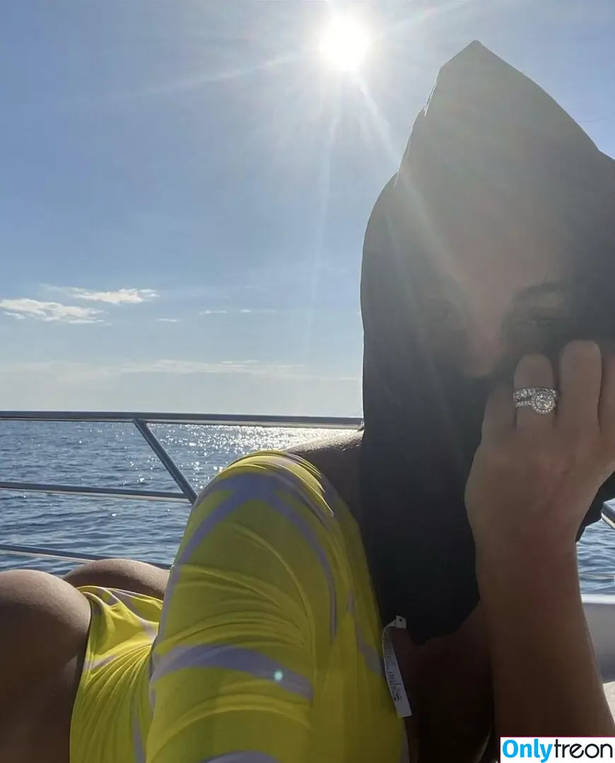 Georgina Rodriguez Hernández nude photo #0031 (georginagio)