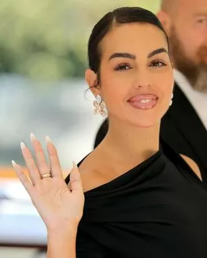 Georgina Rodriguez / georginagio фото голая #0107