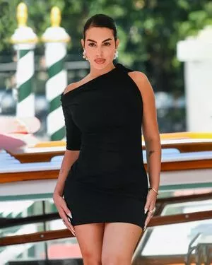 Georgina Rodriguez / georginagio фото голая #0108