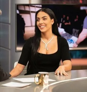 Georgina Rodriguez / georginagio фото голая #0143